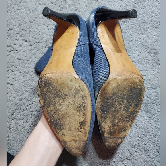 Manolo Blahnik Booties - Picture 10 of 13